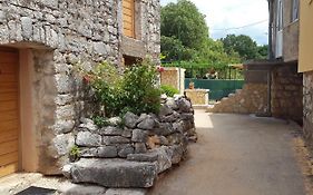 Flower Double Room SPLIT - Dugopolje